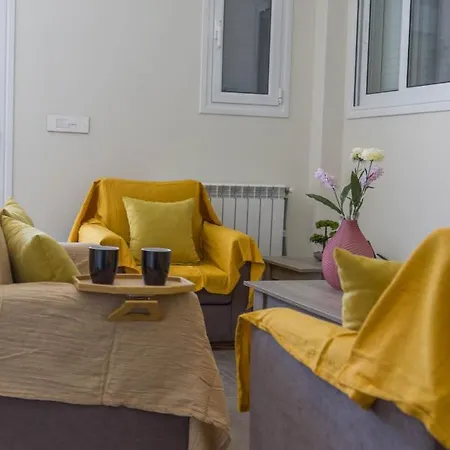 Vila Enchanted Sunlit Retreat *